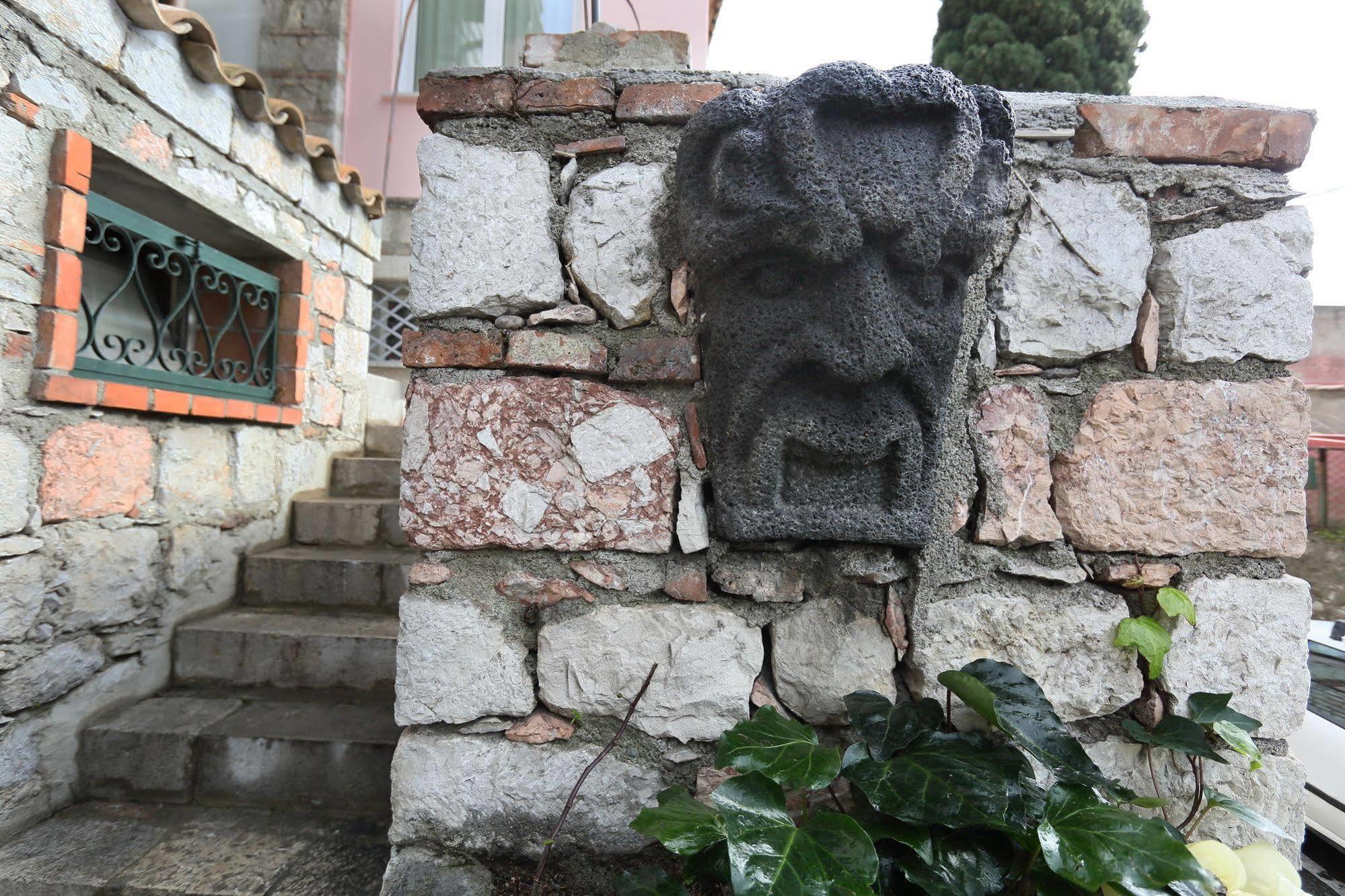Badia Vecchia Apartment Taormina Luaran gambar